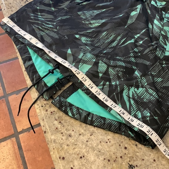 Armada Saint Pullover Snowboarding Shell - Picture 14 of 14